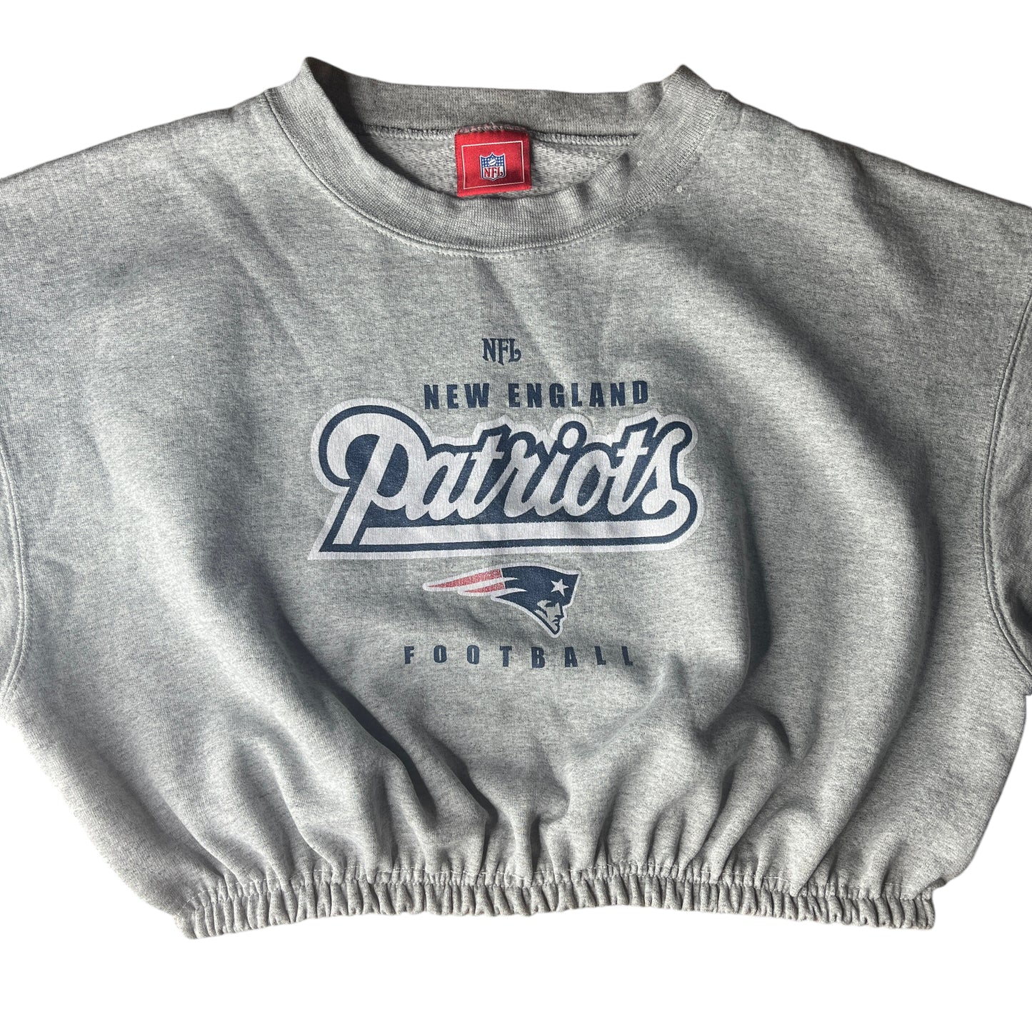 New England Patriots Reworked Cropped Crewneck Sweatshirt