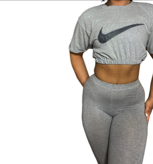 NIKE Vintage Reworked Crop Top