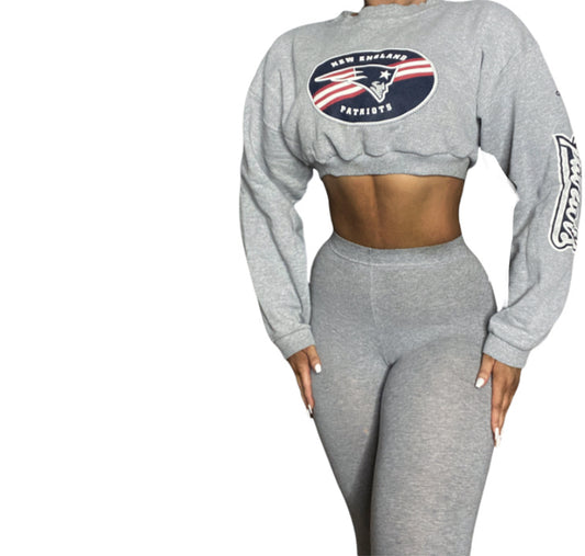 ADIDAS New England Patriots Reworked Crop Crewneck