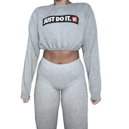 Nike Just do it Reworked Crop Crewneck Sweatshirt