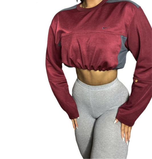 NIKE Reworked Long sleeve Crop Top